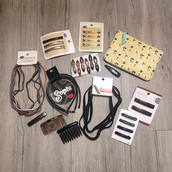 🔥SALE - Any 4 for $20.  Bag Full of Hair Accessories - Picture 1 of 7